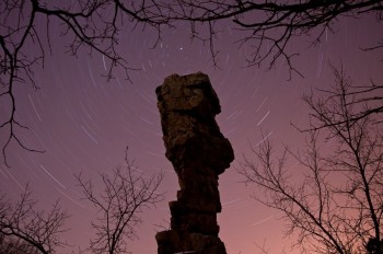 The north star over the balancing rock formation in Palisades State Park.