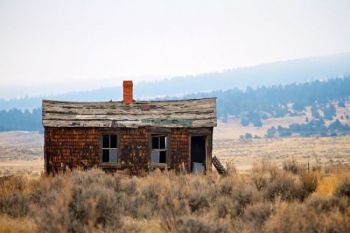 One of the abandoned structures in the once-thriving cattle town of Dewey, South Dakota.