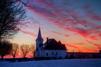 West Nidaros Lutheran Church near Baltic at sunrise.